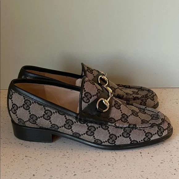 Gucci Patterned Loafers - Picture 2 of 9
